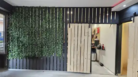 Eladó iroda földszinti, utcai, Budapest, IX. kerület 1 szoba 50 m² 57.77 M Ft